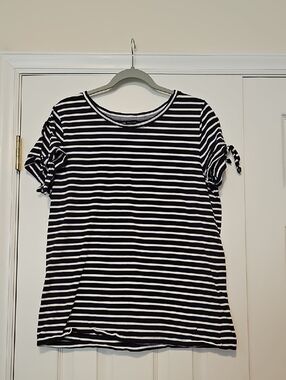 Nautica Blue & White Striped Tie-Sleeve Tee - Women
